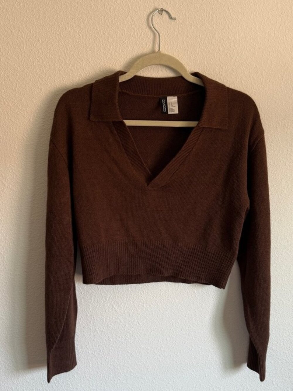 Cropped Knit V-Neck Long Sleeve Shirt Size Small